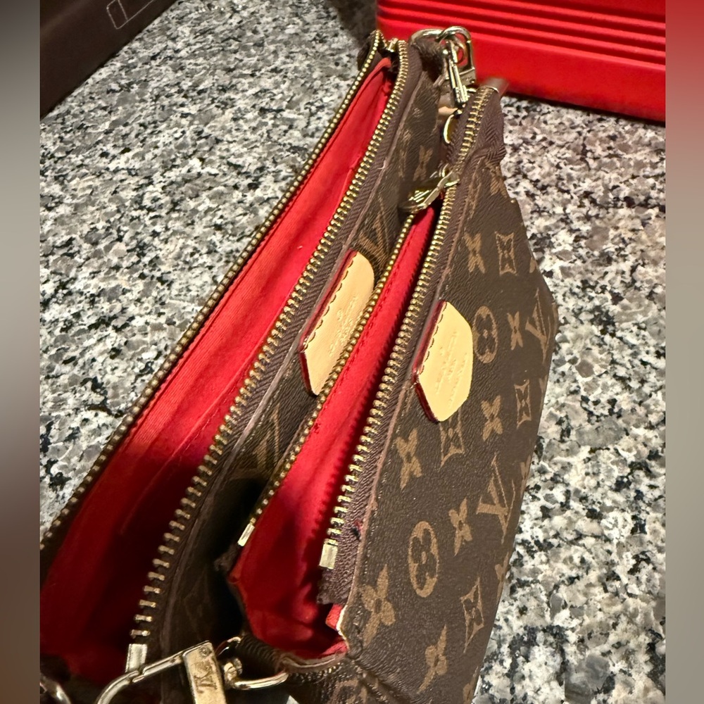 Louis Vuitton Red and Cream Interior Clutch